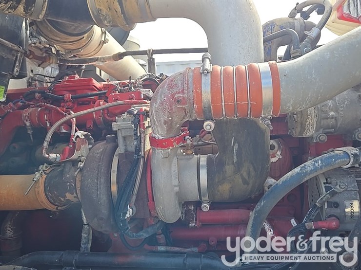 2014-kenworth-t800-image-106