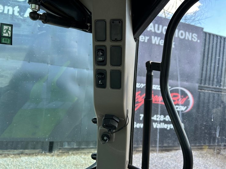 2022-case-ih-maxxum-115-image-27