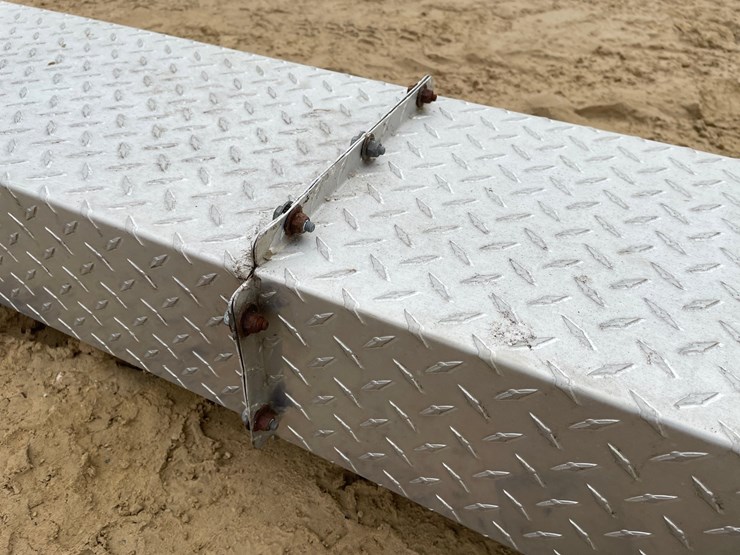 #3925-•-aluminum-truck-box-image-7