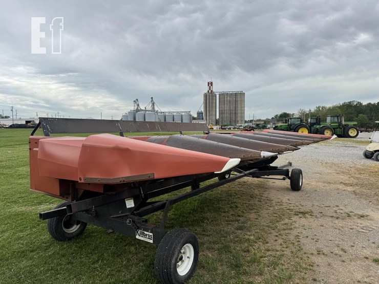 case-ih-1063-image-6