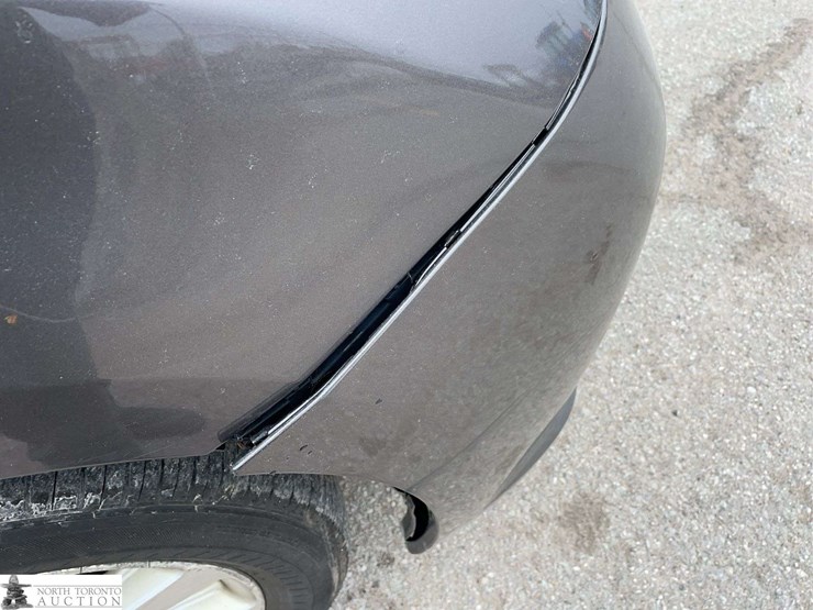 2015-toyota-sienna-image-28