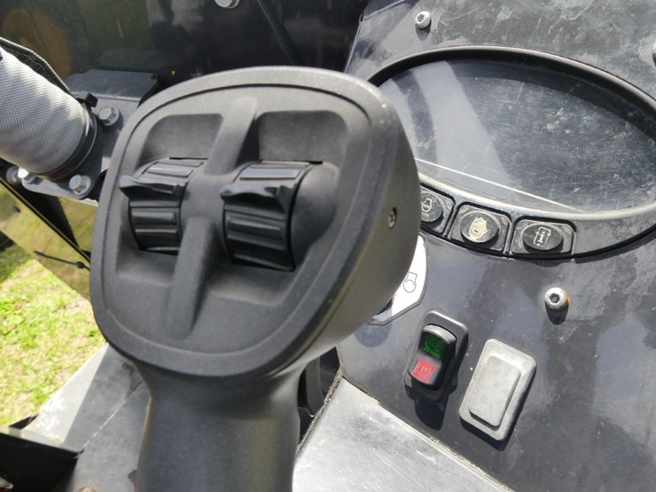 2023-bobcat-l28-image-13