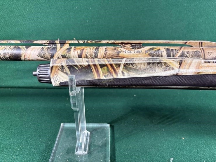 remington-versamax-12-ga-shotgun-image-12