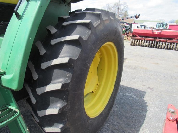 john-deere-6405-image-6