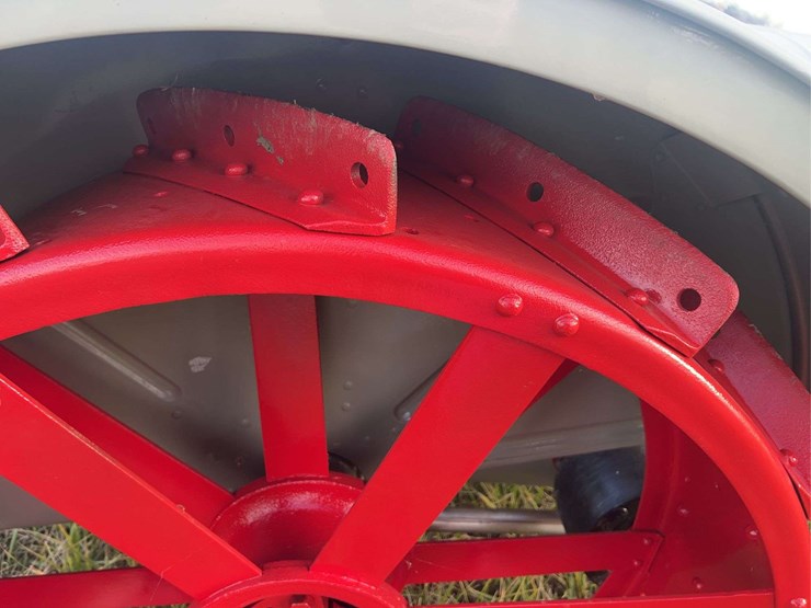 1926-fordson-tractor-image-37