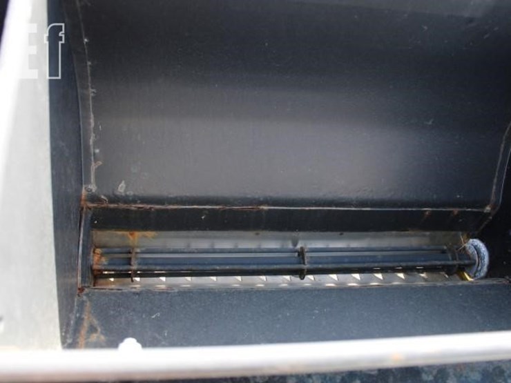 #5602-spyker-36"-walk-behind-spreader-metal-image-4