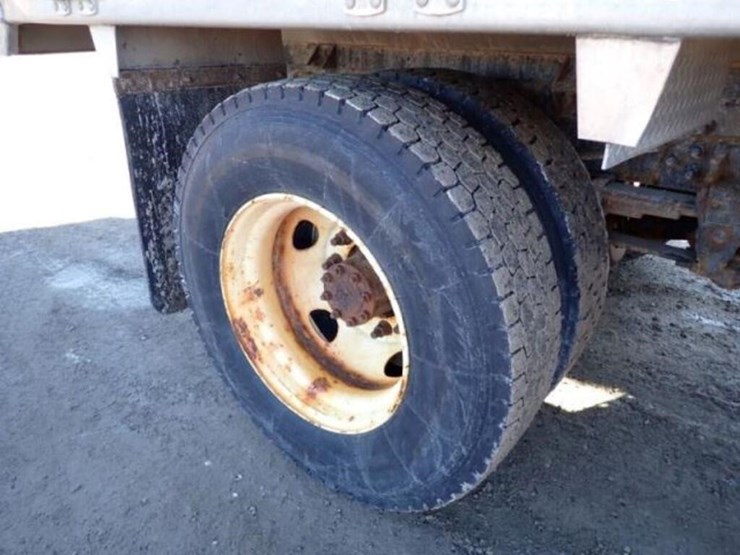 2016-ford-f650-image-49