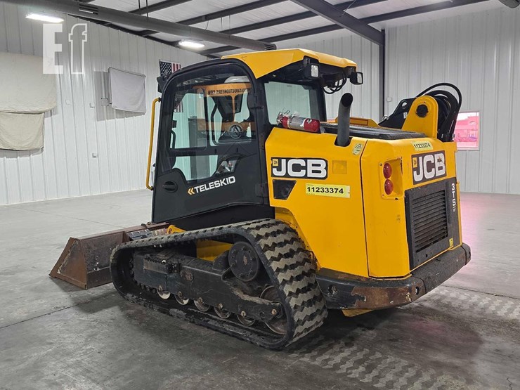 2021-jcb-3ts-8t-image-4