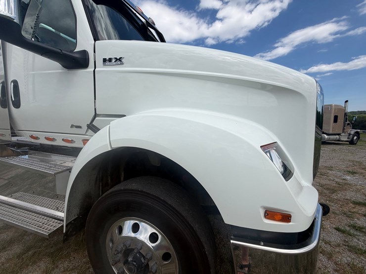 2024-international-hx620-image-20
