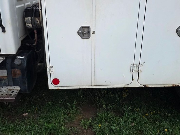 2000-caterpillar-3126-image-8