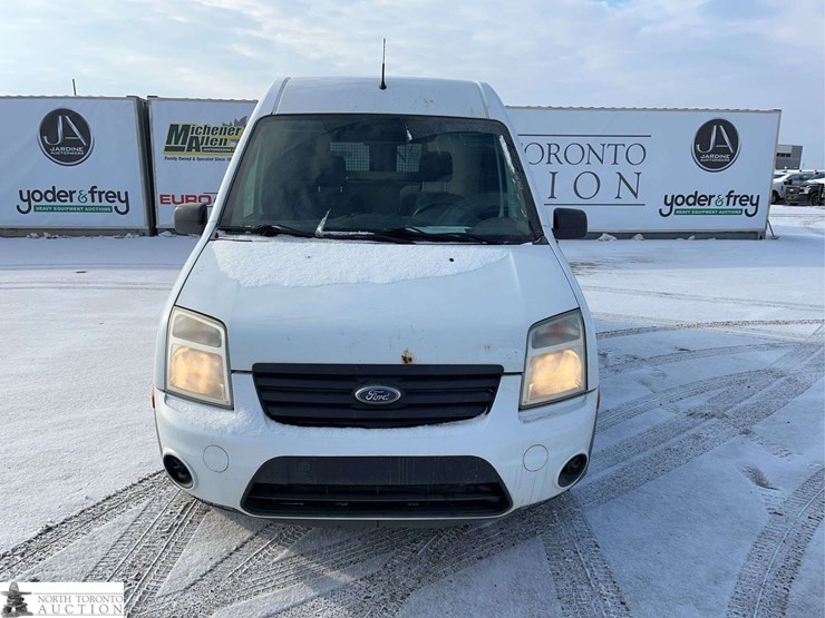 2011-ford-transit-connect-image-2