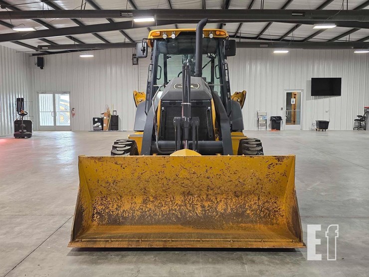 2023-deere-320-p-tier-image-7