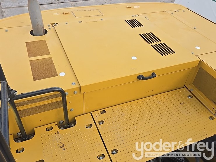 2019-caterpillar-336-image-70