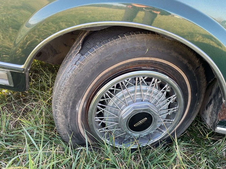 1980-lincoln-continental-town-car-image-14