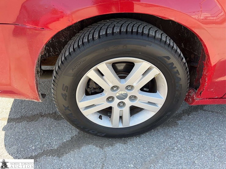 2012-dodge-grand-caravan-crew-image-23