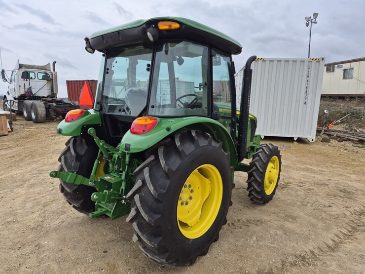 john-deere-5075e-image-3
