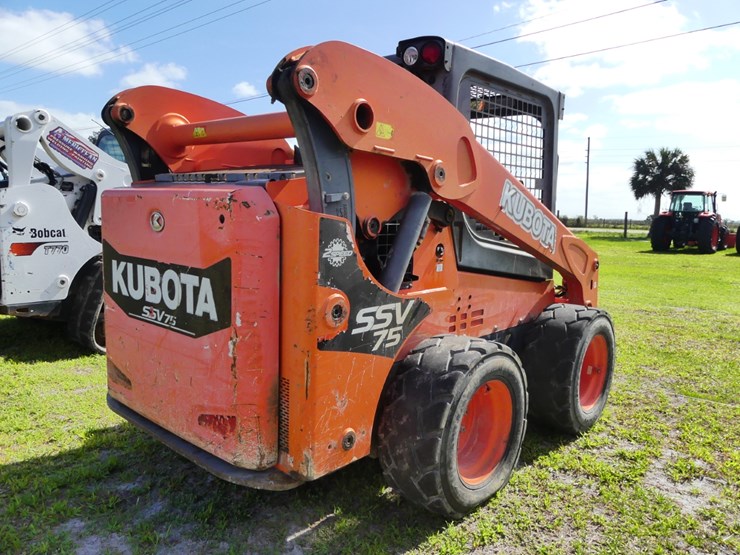 kubota-ssv75-image-3