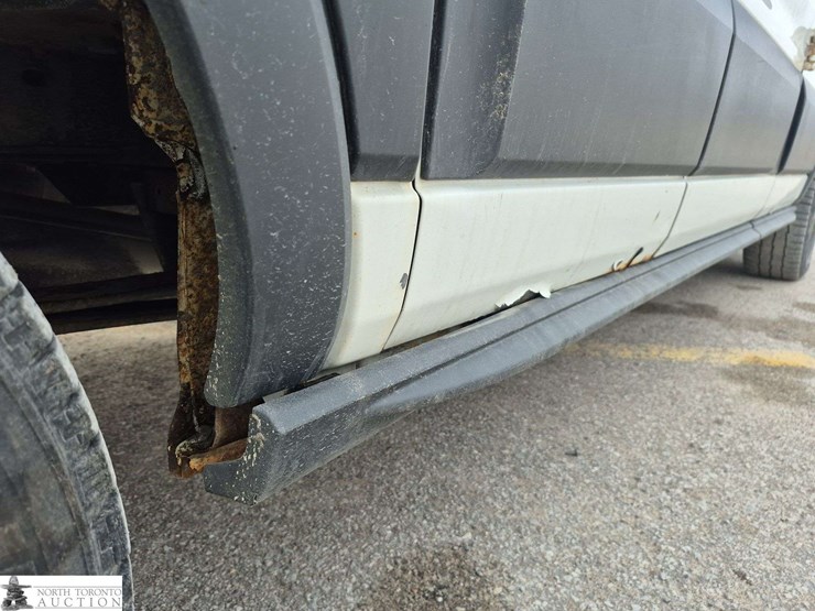 2017-ford-transit-image-29