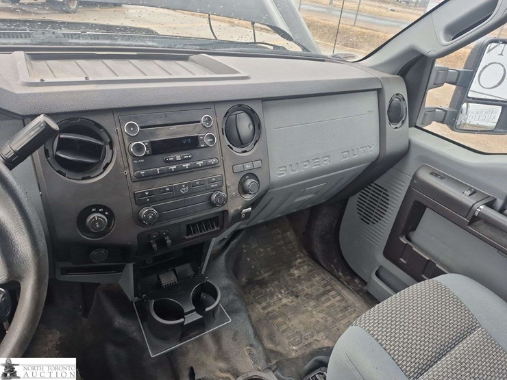 2015-ford-f250-image-13