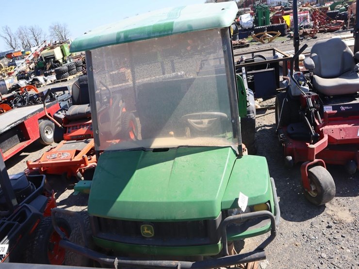 john-deere-gator-image-3