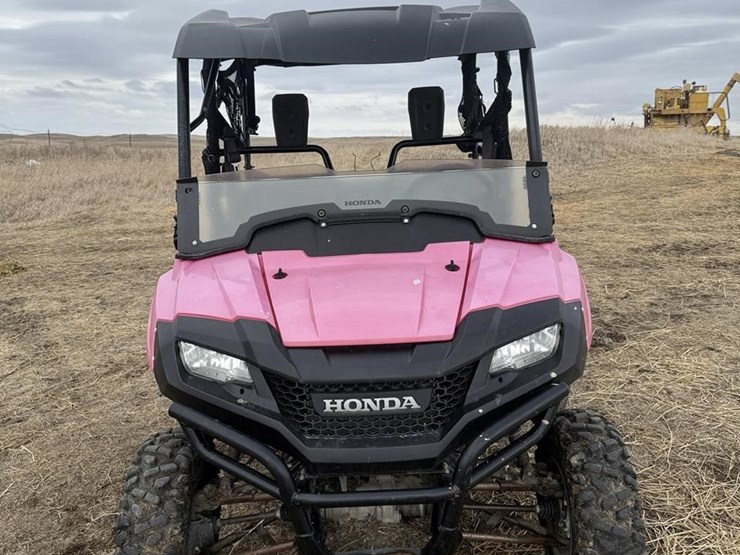 2016-honda-pioneer-700-image-2