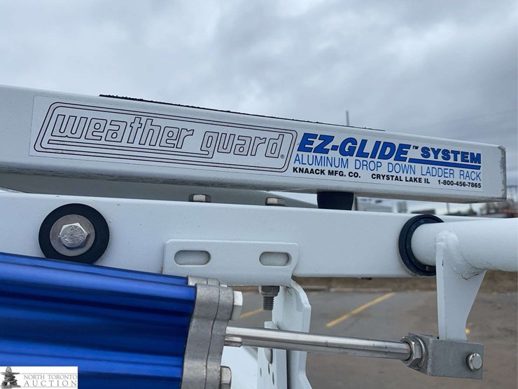 2015-ford-transit-image-36