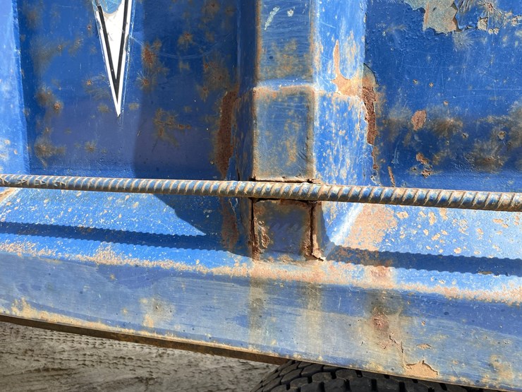 #401-•-1991-mack-rb688s-dump-truck-(has-mn-title)-image-31