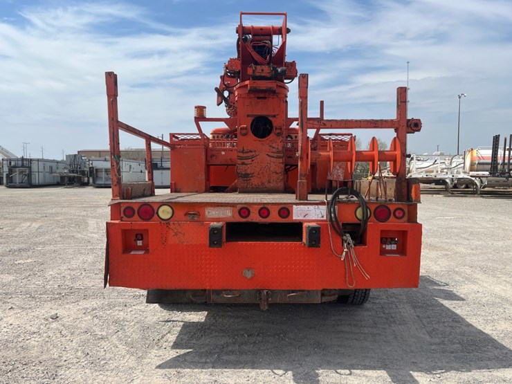 1999-international-4900-image-6