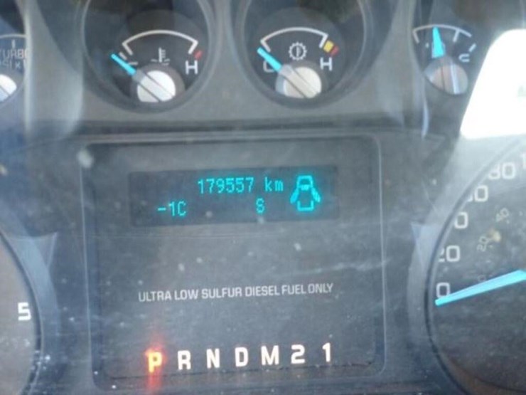 2016-ford-f550-xlt-image-11