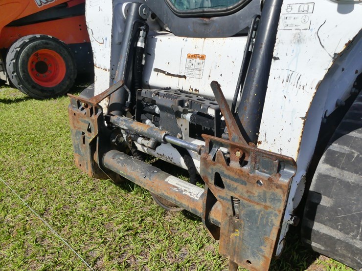 2021-bobcat-t770-image-10