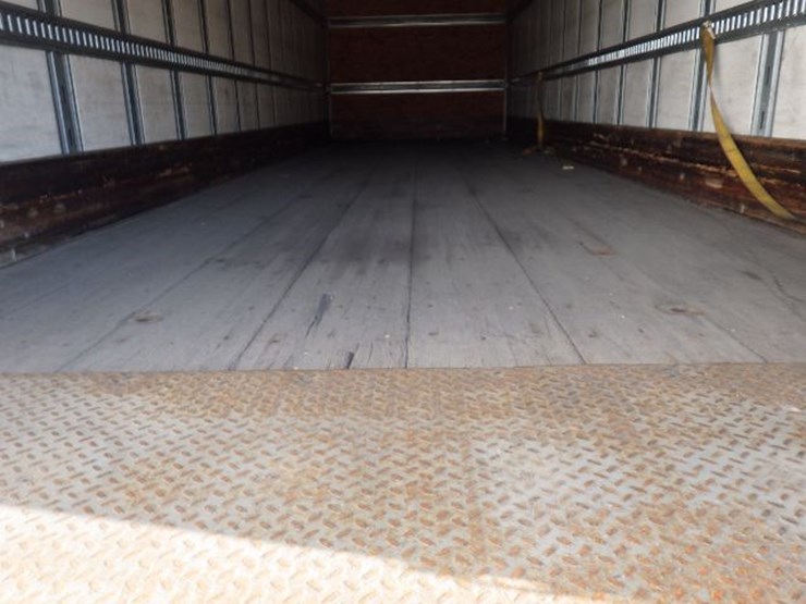 2018-strick-van-image-13