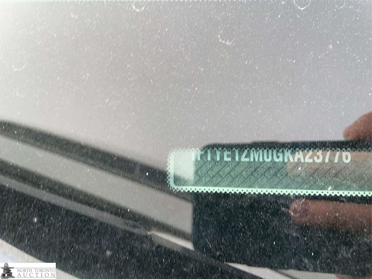 2016-ford-transit-image-16