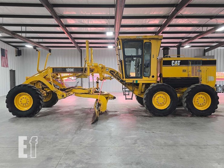 2004-caterpillar-120h-image-5