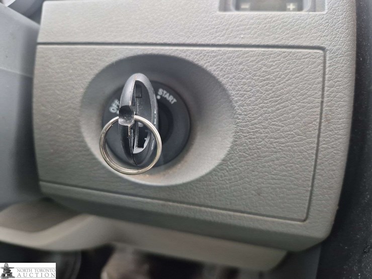 2008-dodge-grand-caravan-se-image-14