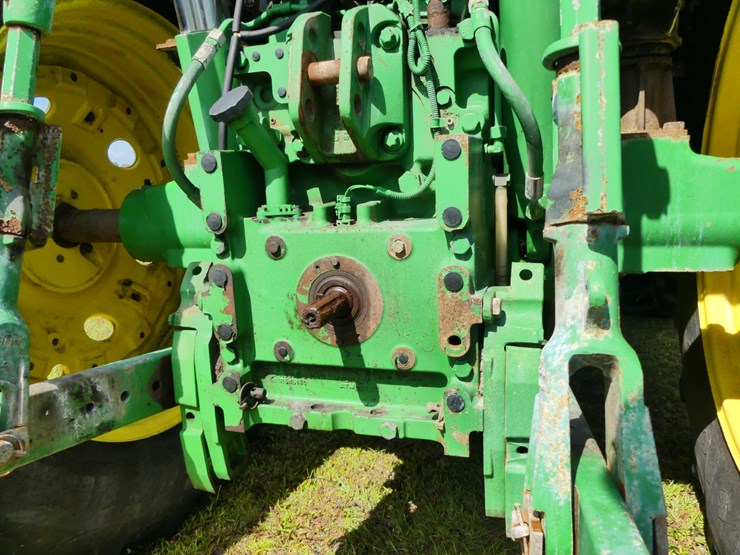 2015-john-deere-6155m-image-7