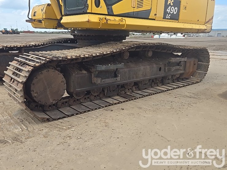 2015-komatsu-pc490-lc-11-image-9