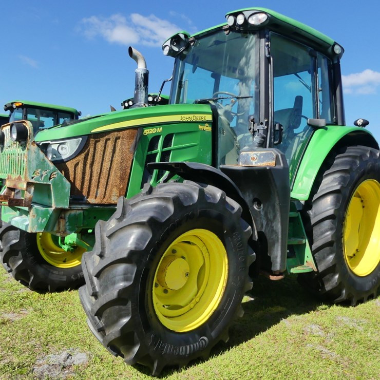 2020 JOHN DEERE 6120M