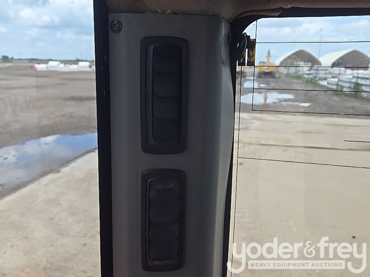 2020-doosan-dx60e-9cn-image-105