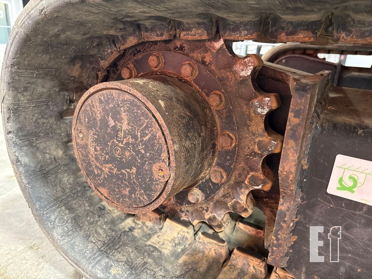 2018-caterpillar-305e2-cr-image-32