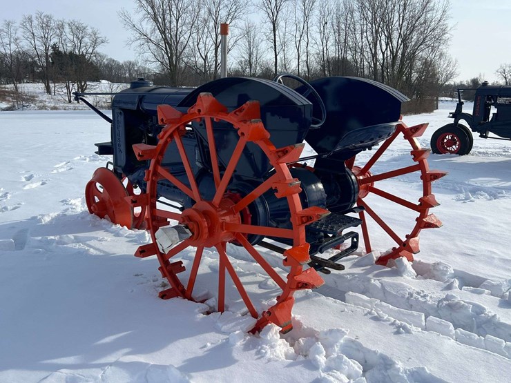 fordson-all-around-image-5