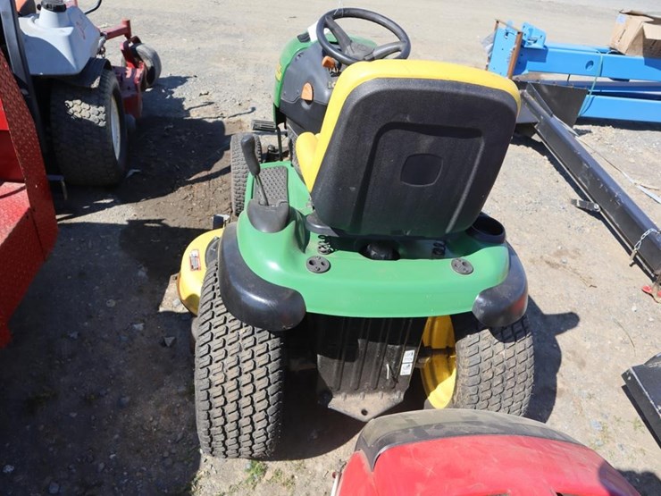 john-deere-120-image-6