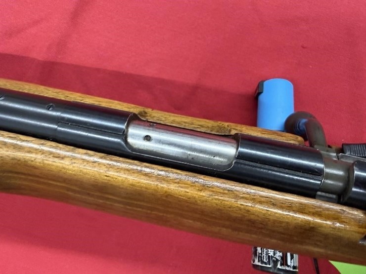 remington-matchmaster-513-7-.22-lr-rifle-image-11