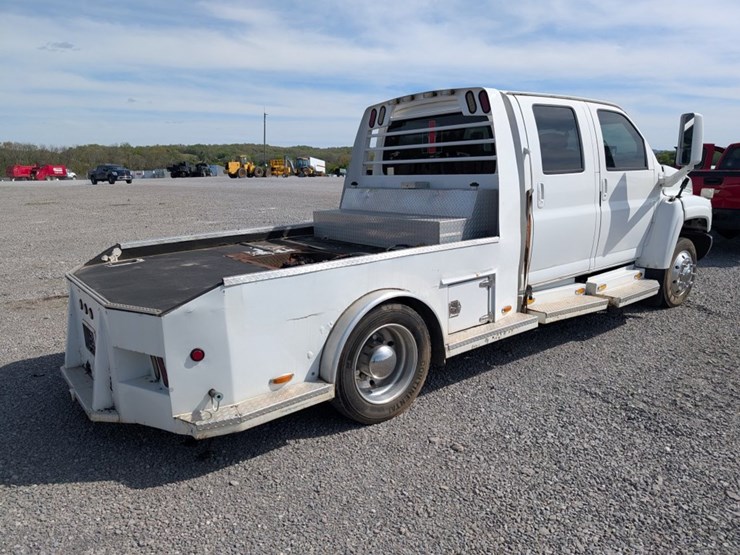 2005-chevrolet-kodiak-c4500-image-3