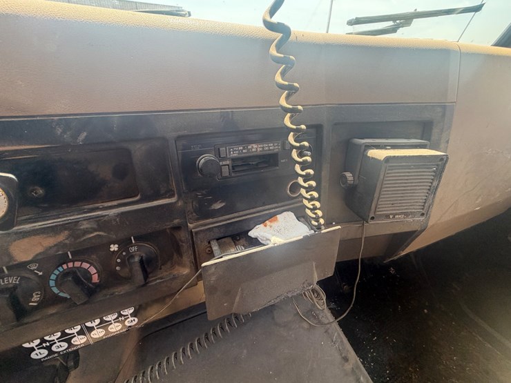 1990-international-4900-image-34