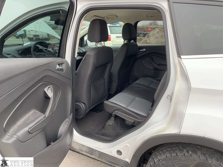 2017-ford-escape-image-15