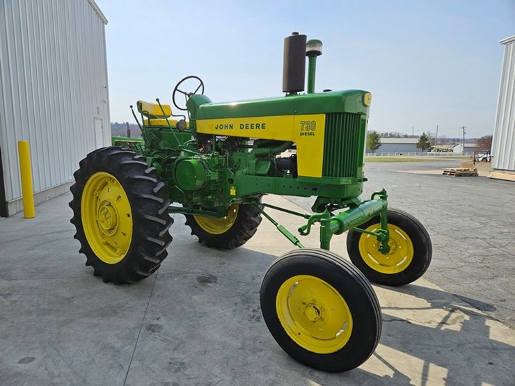 1959-john-deere-730-image-7