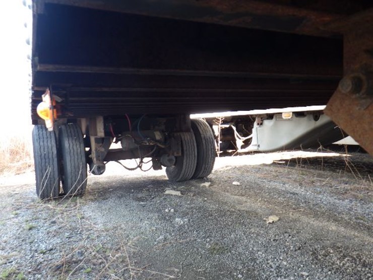 2018-strick-van-image-6