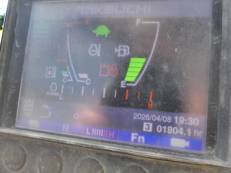 2020-takeuchi-tl8r2-image-14