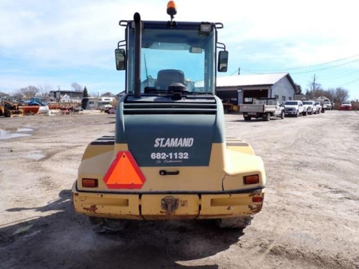 2014-deere-324j-image-6