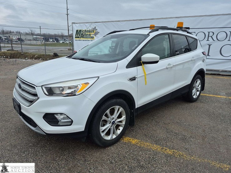 2018-ford-escape-image-1